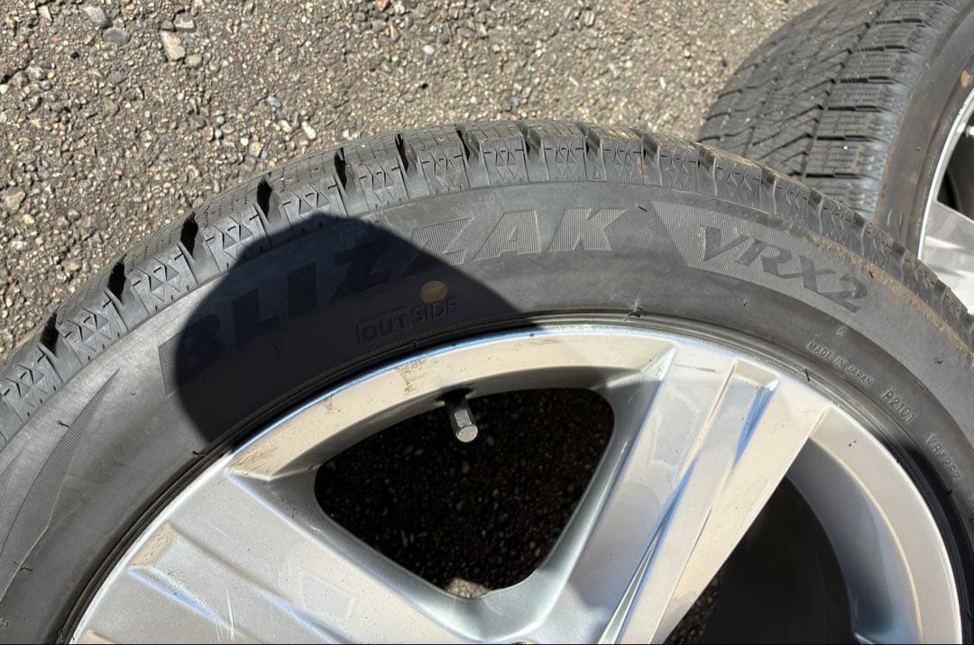 1本価格、4本購入限定⭐︎215/50r17 VRX2 レヴォーグ等に