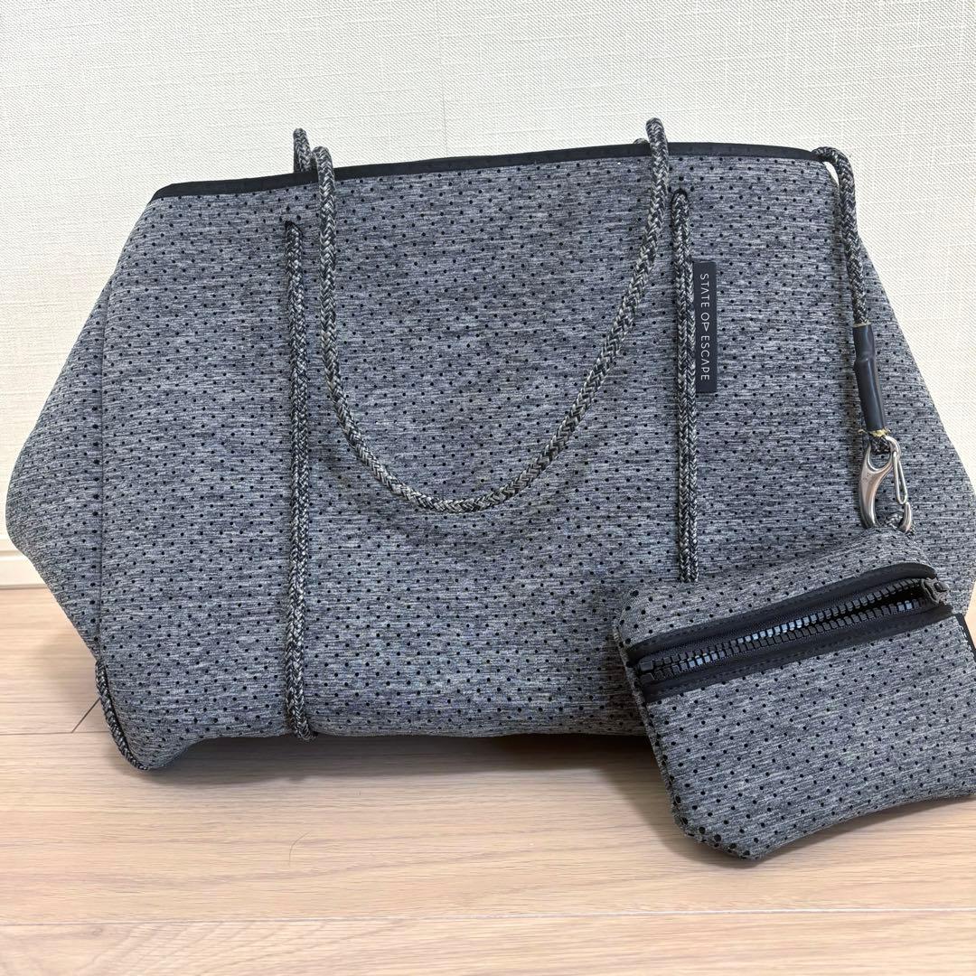 STATE OF ESCAPE トートバッグ　チャコールマーク グレー