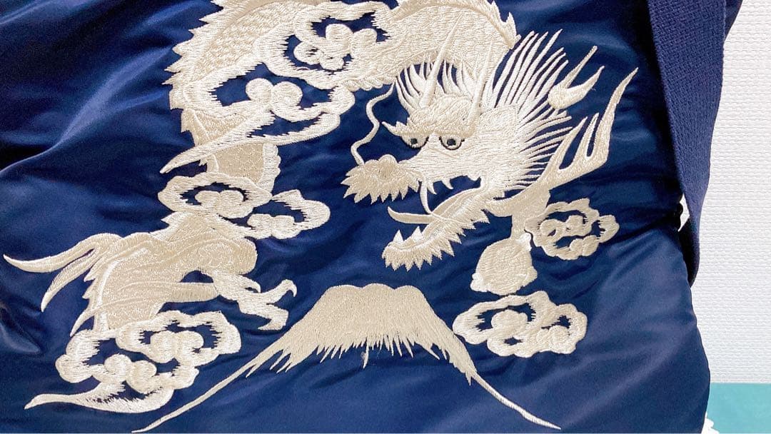 ★美品★値下げ済★BEAMS★富士山&龍の刺繍バッグ