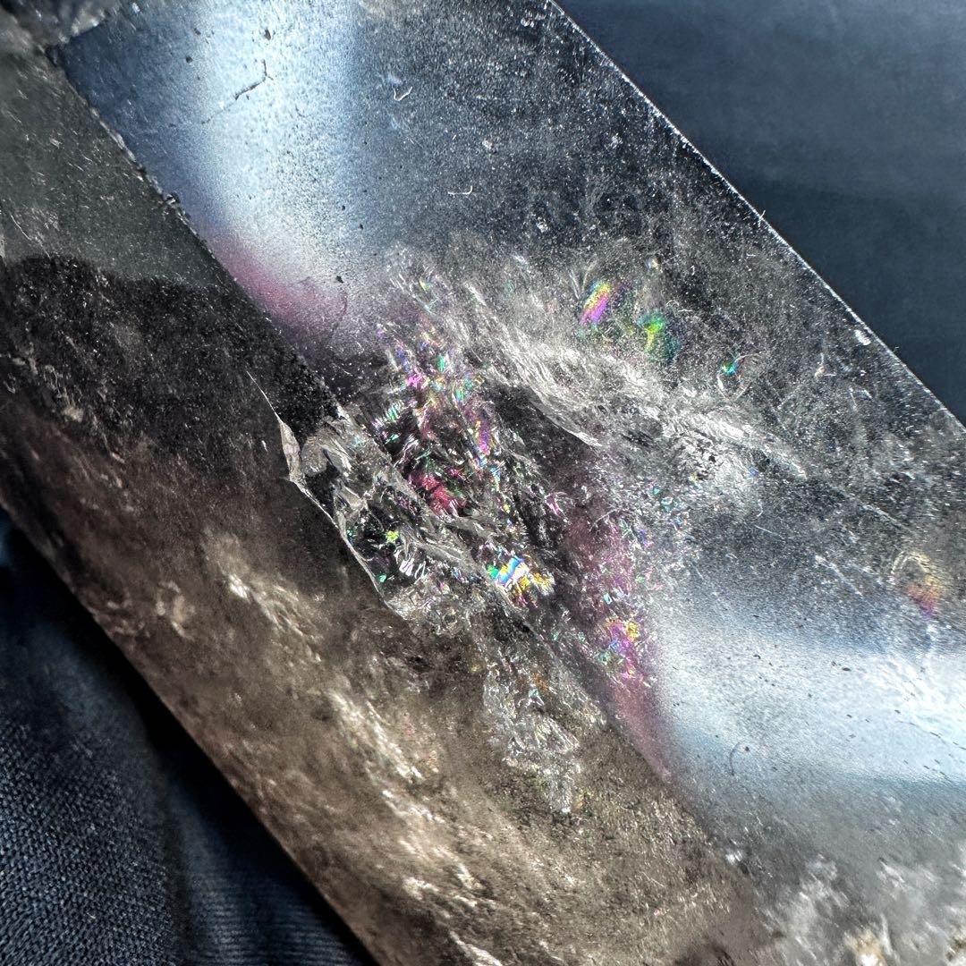 ★神秘的★レインボー魔除スモーキークォーツ六角柱☆パワーストーンA1114