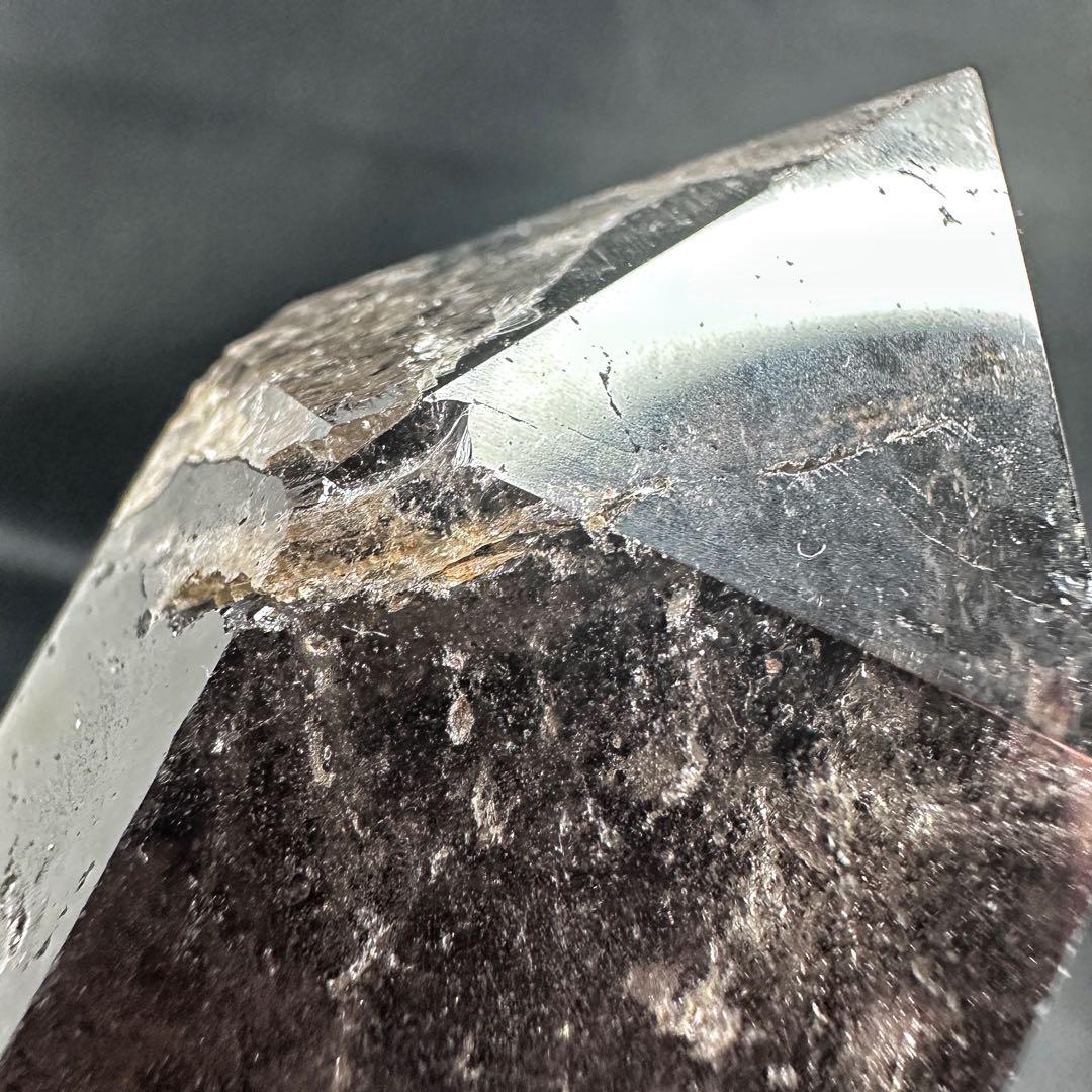 ★神秘的★レインボー魔除スモーキークォーツ六角柱☆パワーストーンA1114