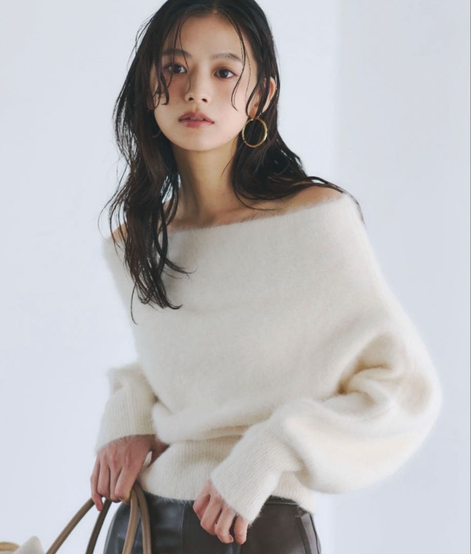 anuans ♡ ラクーンフォックスオフショルニットプルオーバー