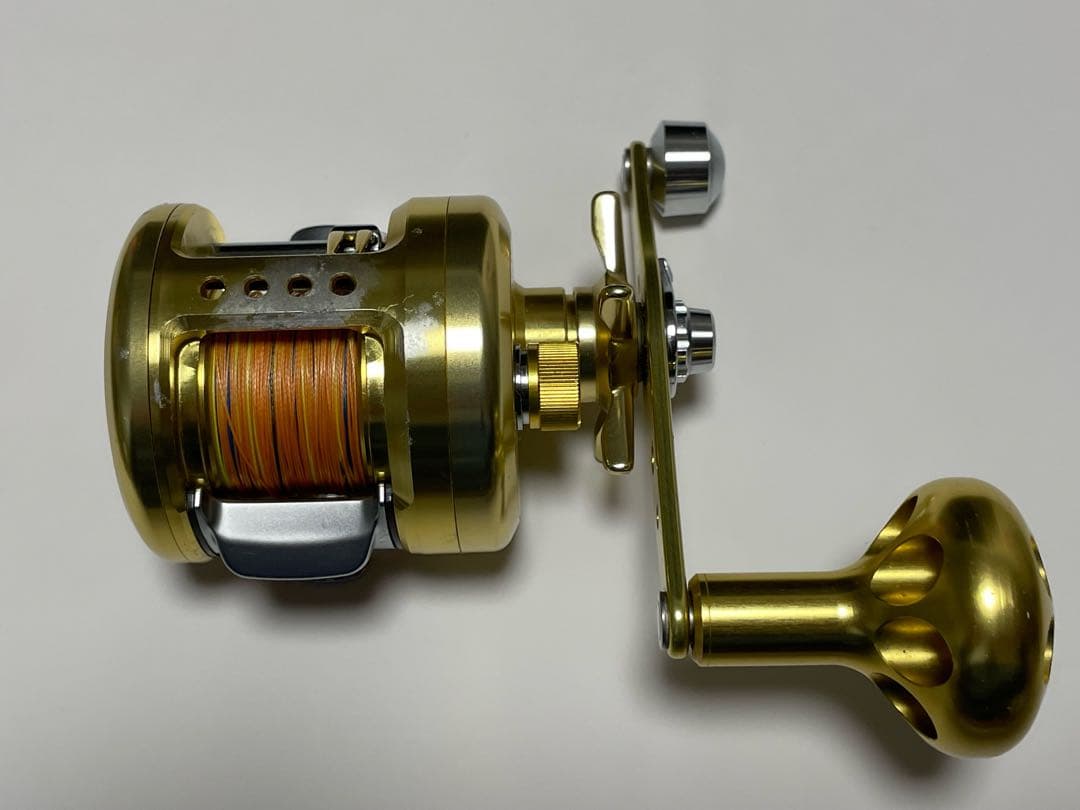 ダイワ　ミリオネア CV-Z 100SFR ＋パワーハンドルノブ