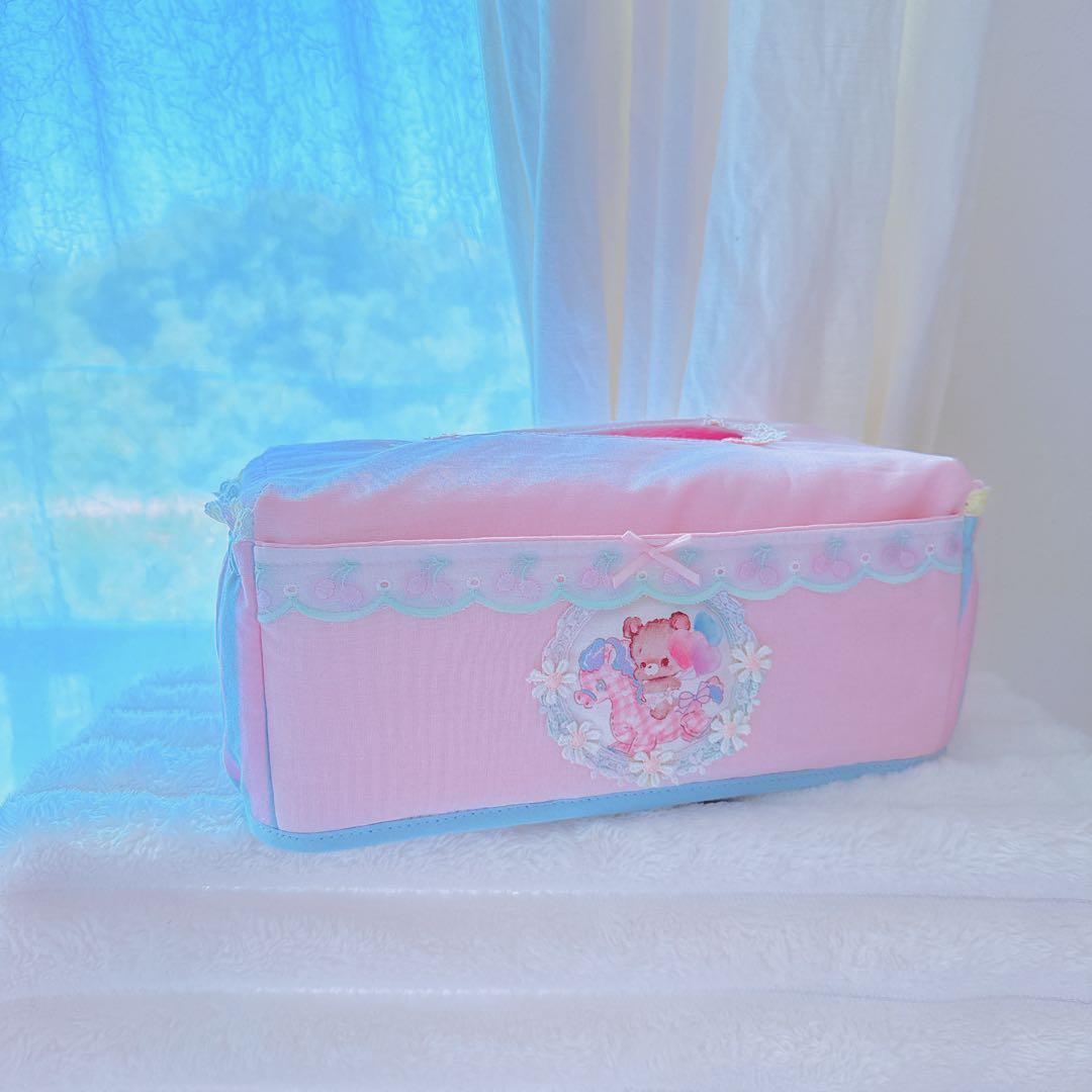 収納ポケット付きティッシュカバー