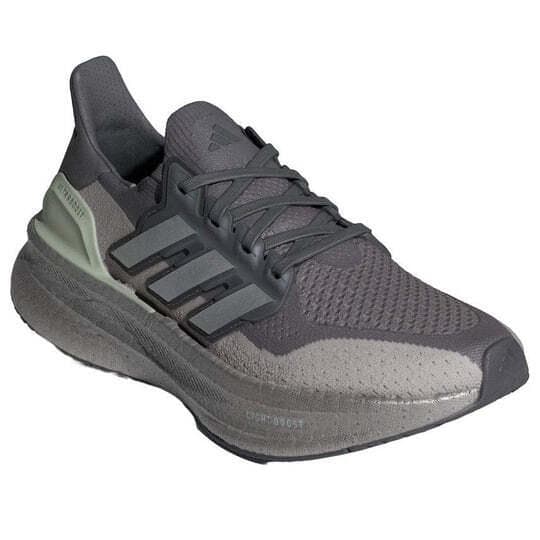 新品*2098/26cm♪♪アディダスウルトラブースト 5 ランニングシューズ