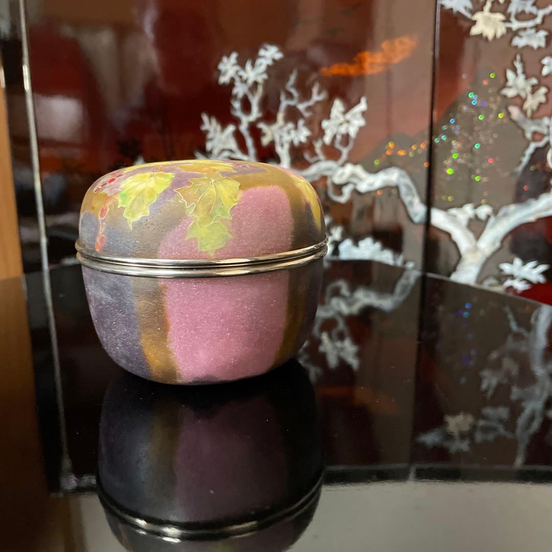 多色葉模様の茶道具 合子