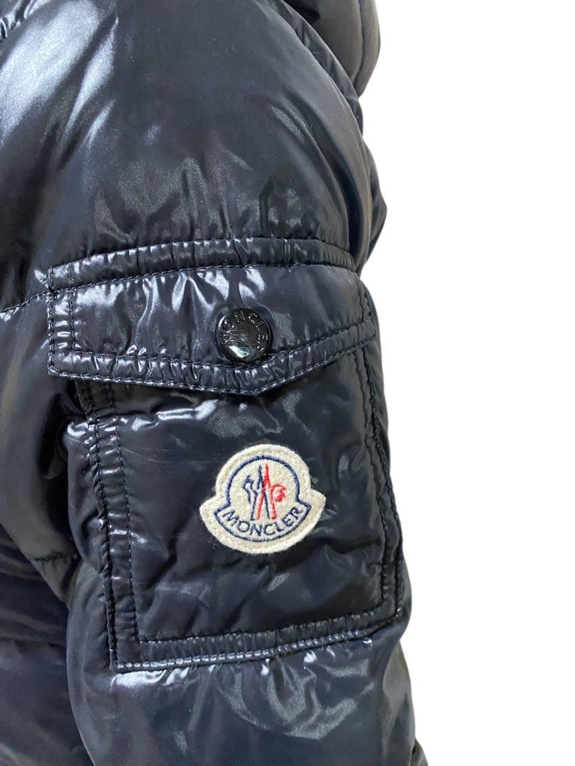 ＊MONCLER モンクレール＊人気モデルMOKA 少し訳あり 格安出品