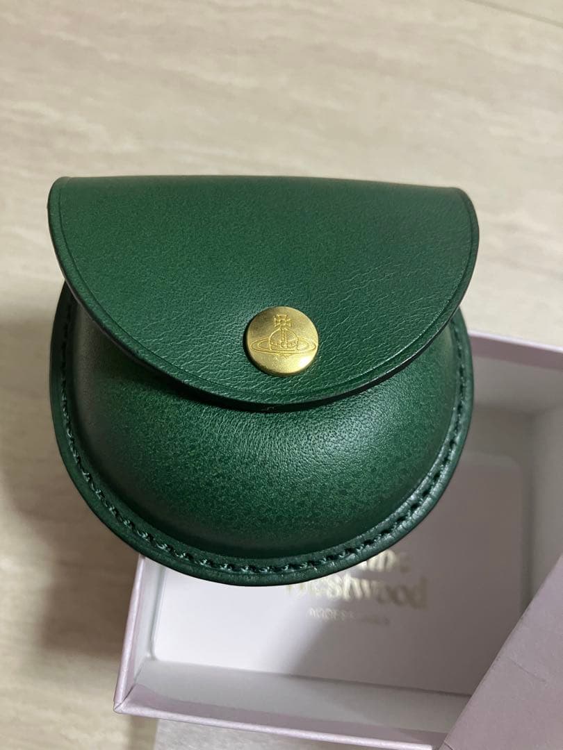 小物 Vivienne Westwood