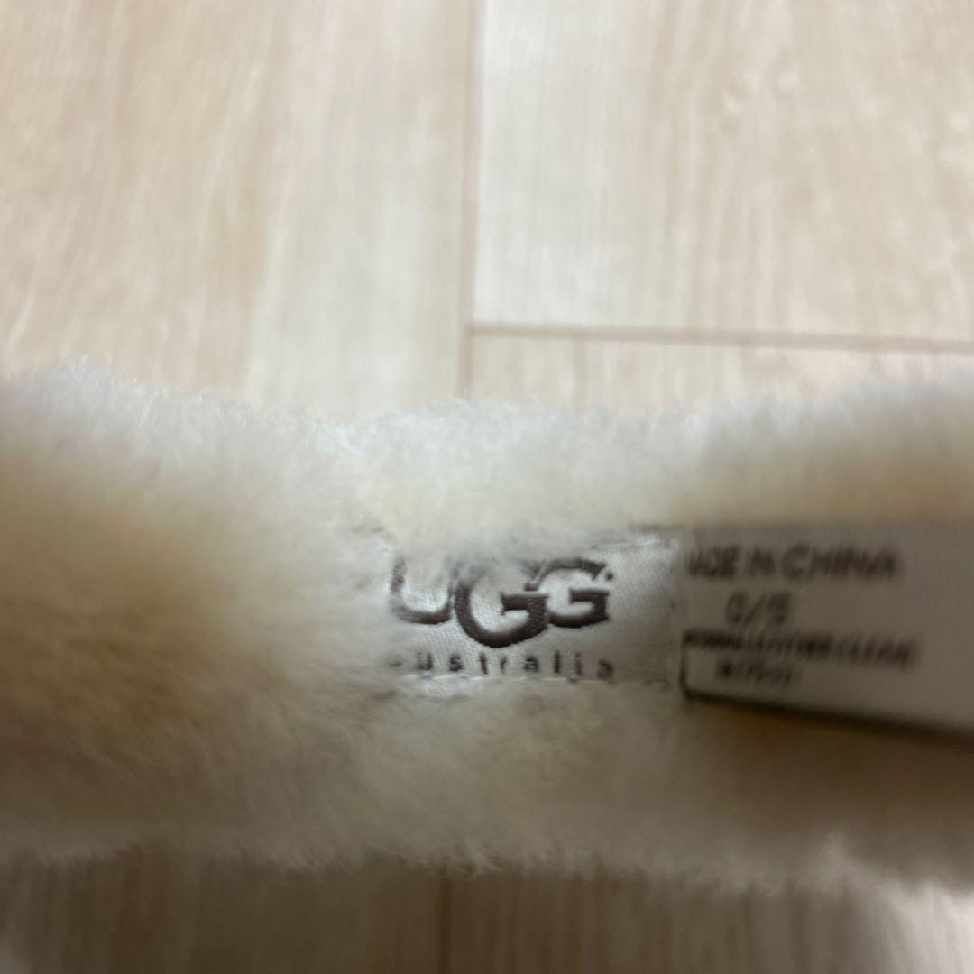 UGG イヤーマフ［未使用品］