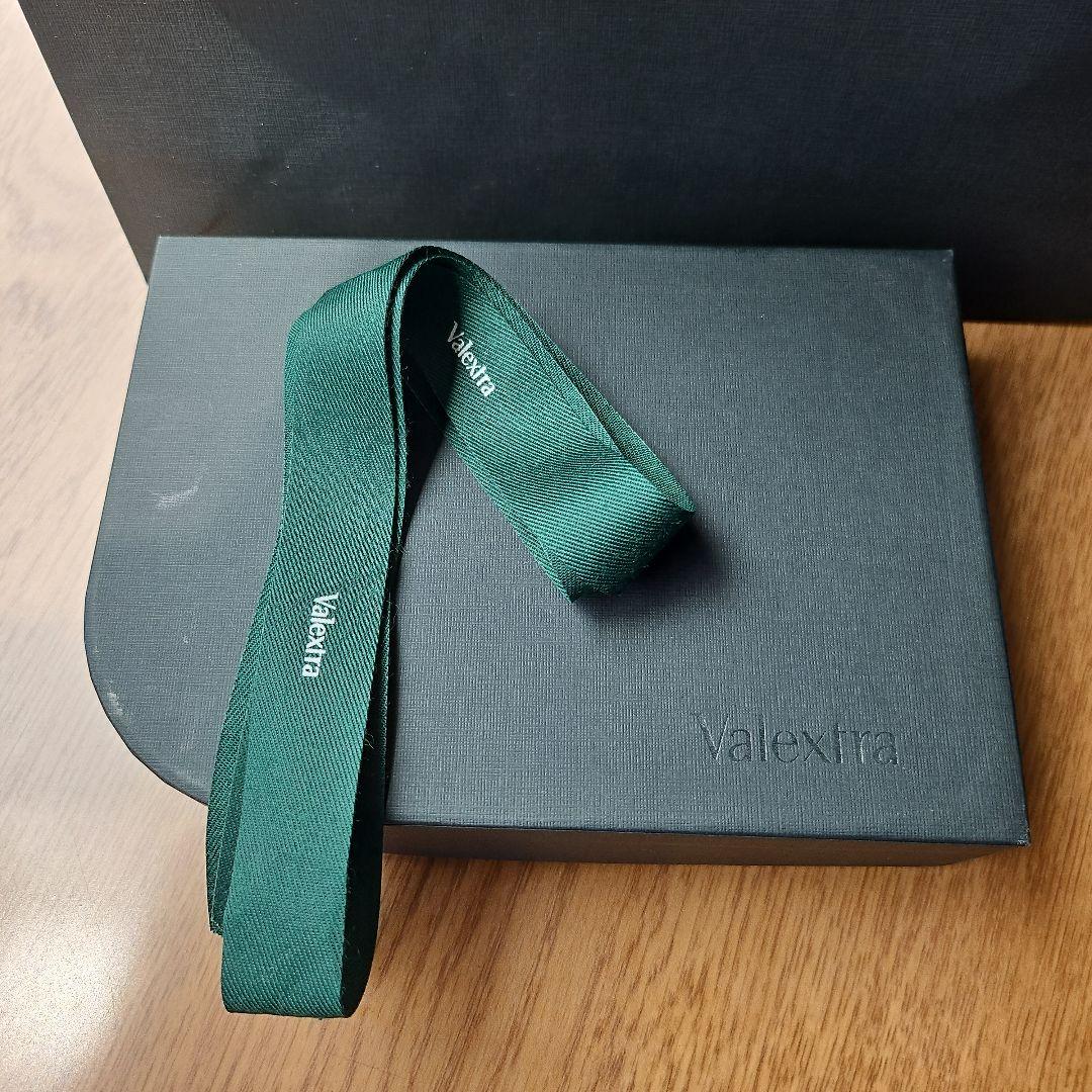 Valextra ブラック ミニウォレット