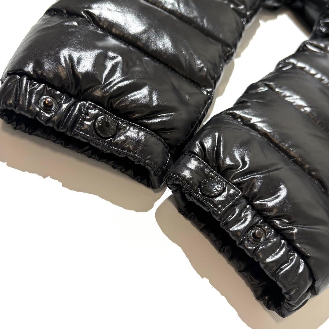 MONCLER ダウンジャケット BADY フーディ ブラック0