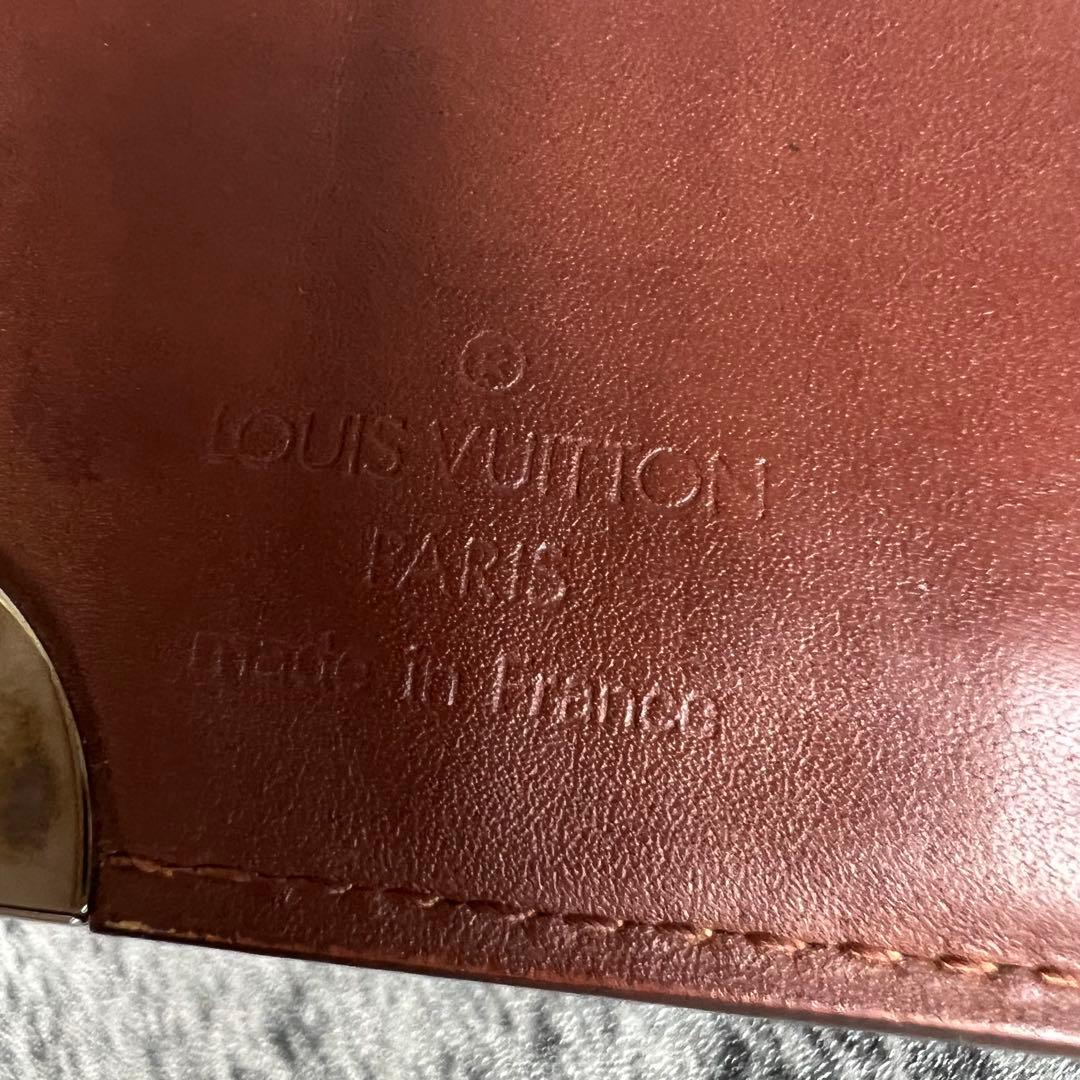 LOUIS VUITTON Suhali 上質レザー 二つ折り財布