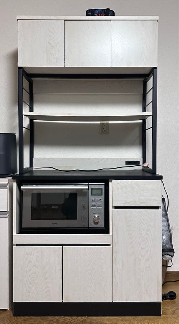 ホワイト木製キッチンカウンター