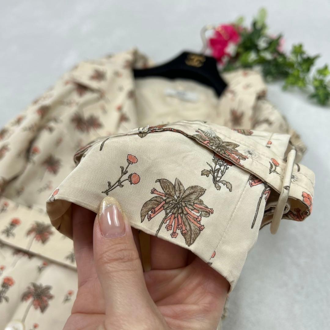 G573 M 38 プラダ ベルト付き 花柄 イタリア製 トレンチ レディース