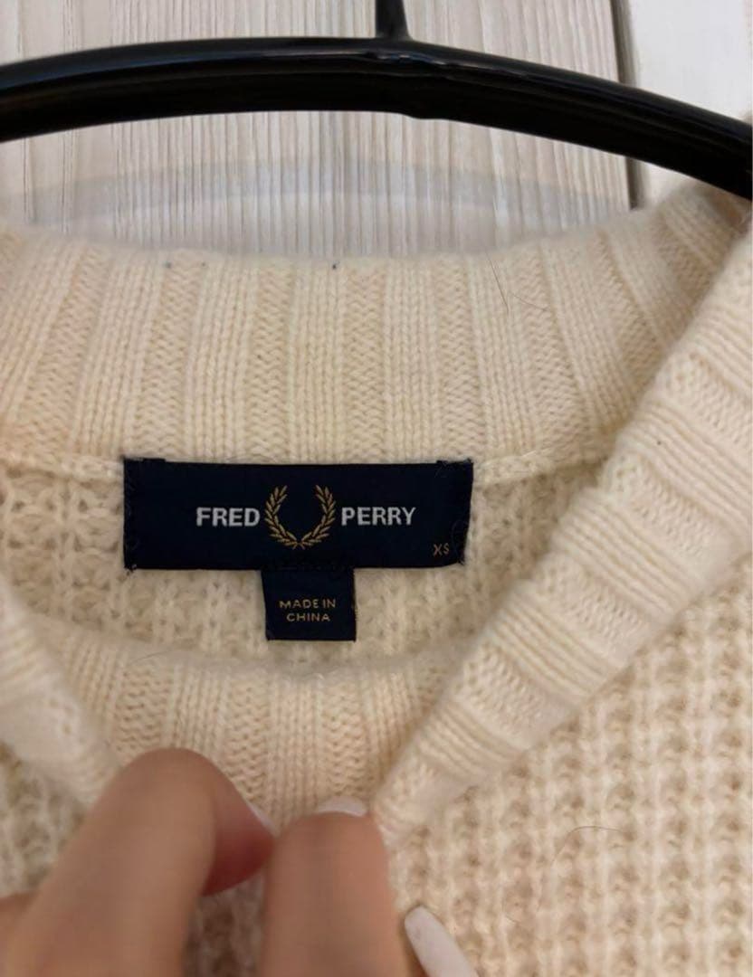 フレッドペリー　FREDPERRY 長袖ニット