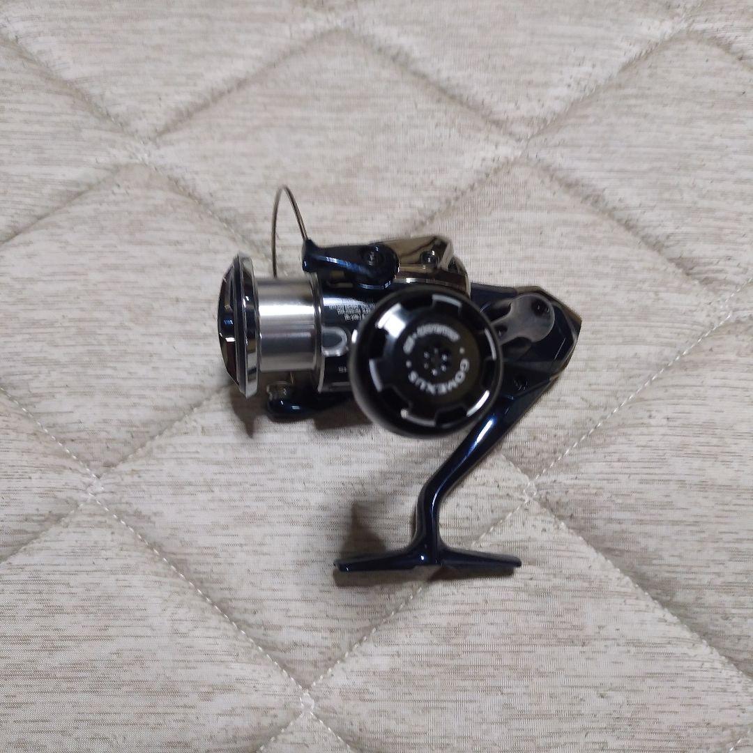 SHIMANO 17TWIN POWER XD C3000XG スピニングリール
