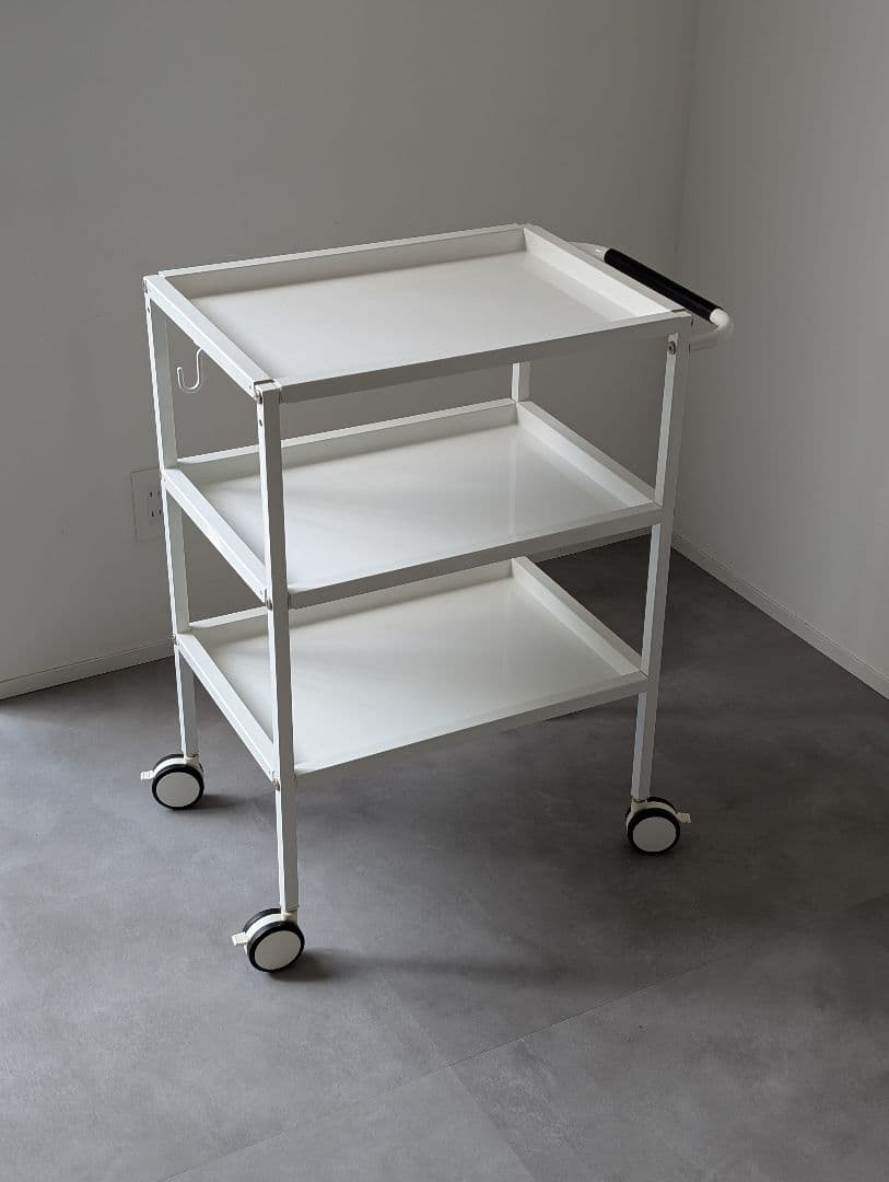 USED/スチール ワゴンラック メディカルワゴン モダン サロンワゴン