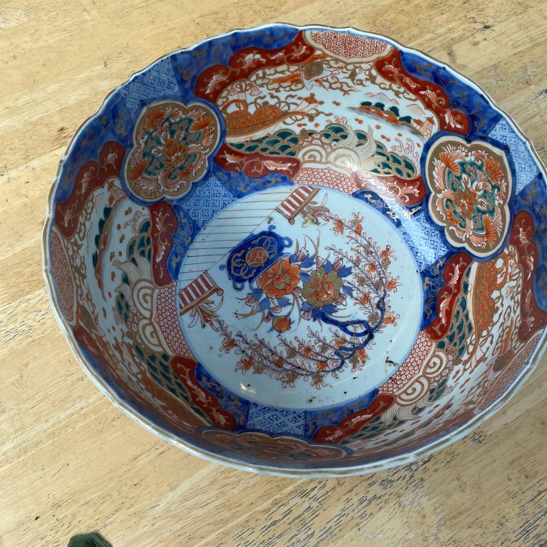 古伊万里 金彩　色絵大鉢　直径32cmＸ高さ15.5cm