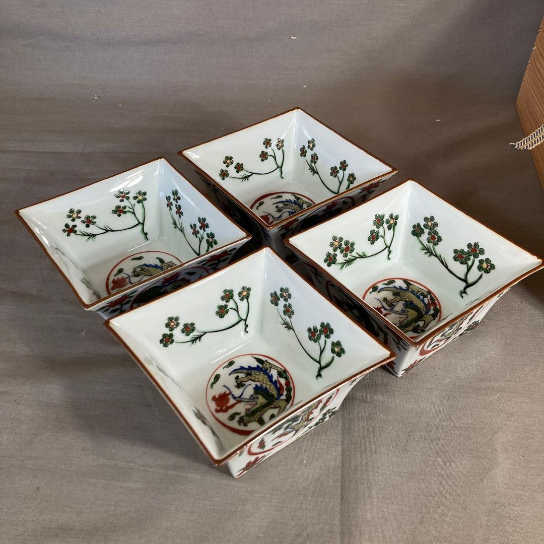 【100さん専用】古伊万里の伝統　舘林源右衛門作　錦古伊万里万暦龍絵　小鉢四個