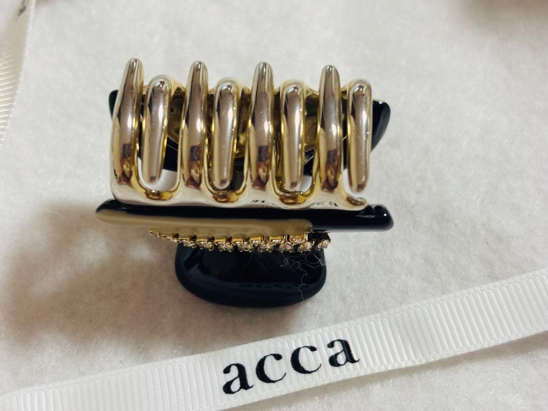 【極美品】アッカ acca クリップ　ヘアクリップ ツートン バイカラー