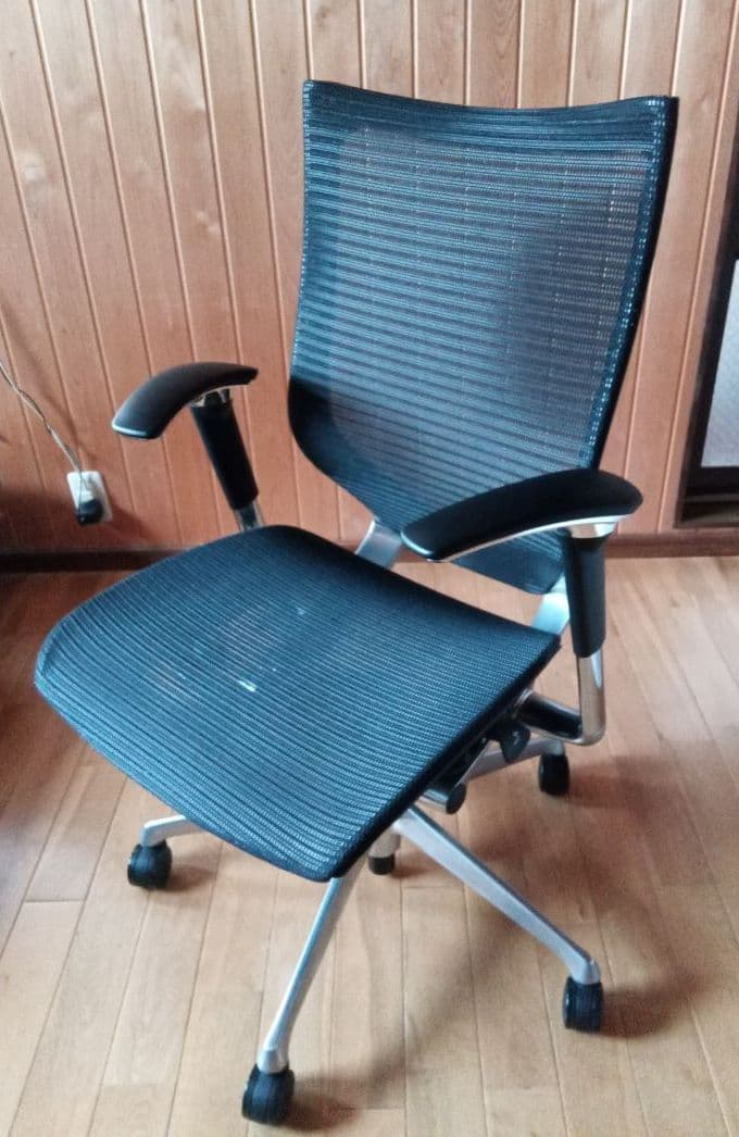 バロンチェア(オカムラ)