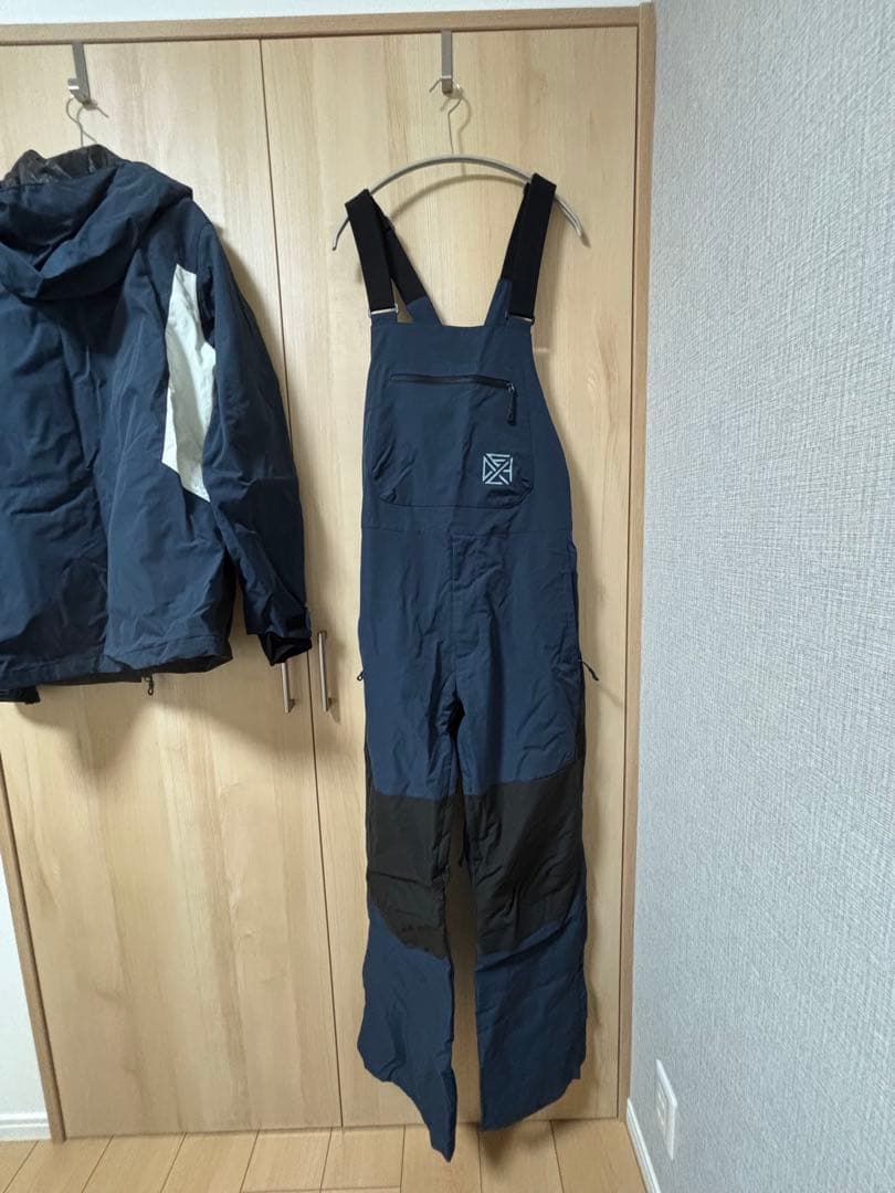 美品✨ 43DEGREES Dlite スノーボードウェア 上下セット Mサイズ