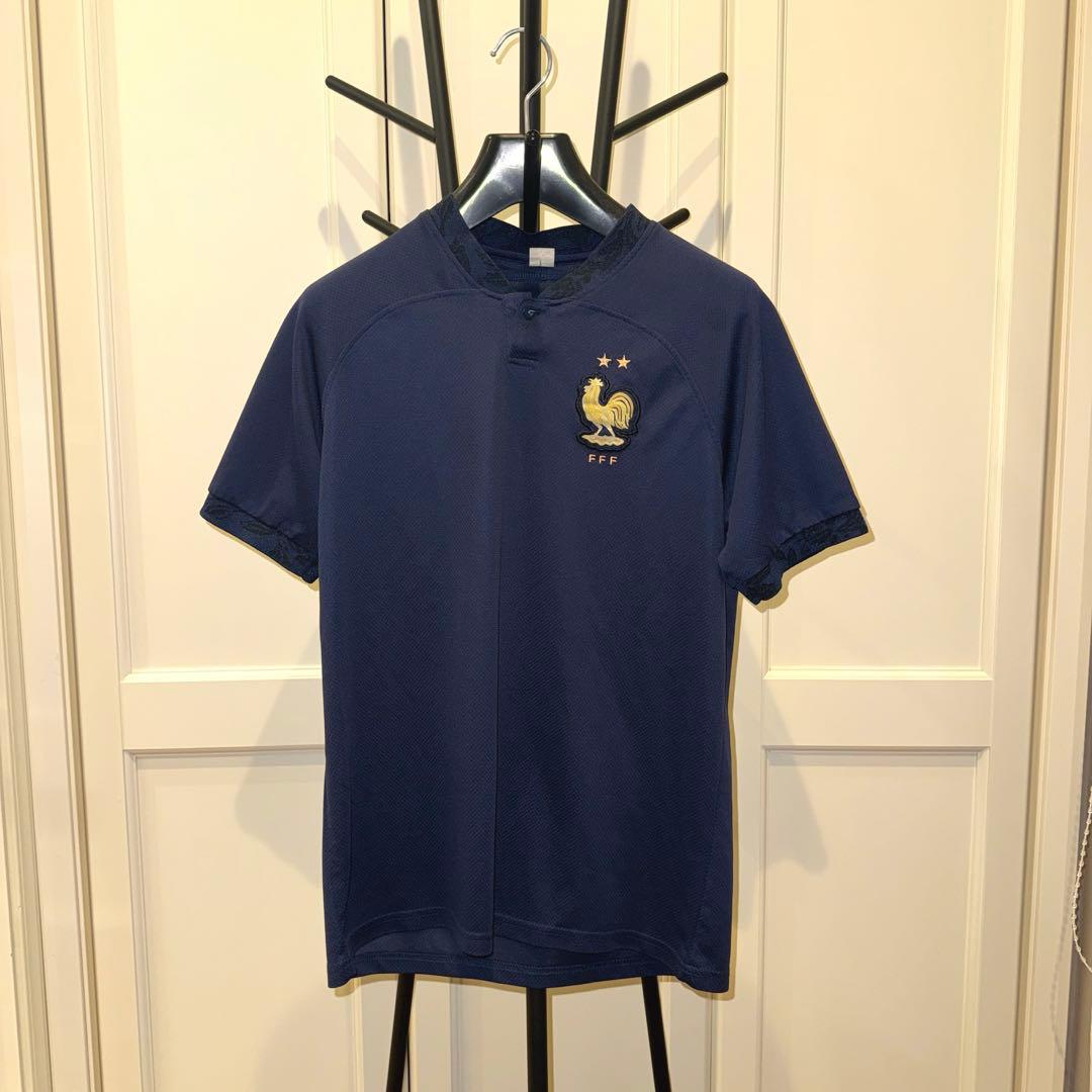 フランス代表 MBAPPE 10 ネイビーシャツ　サッカー　Tシャツ　Sサイズ