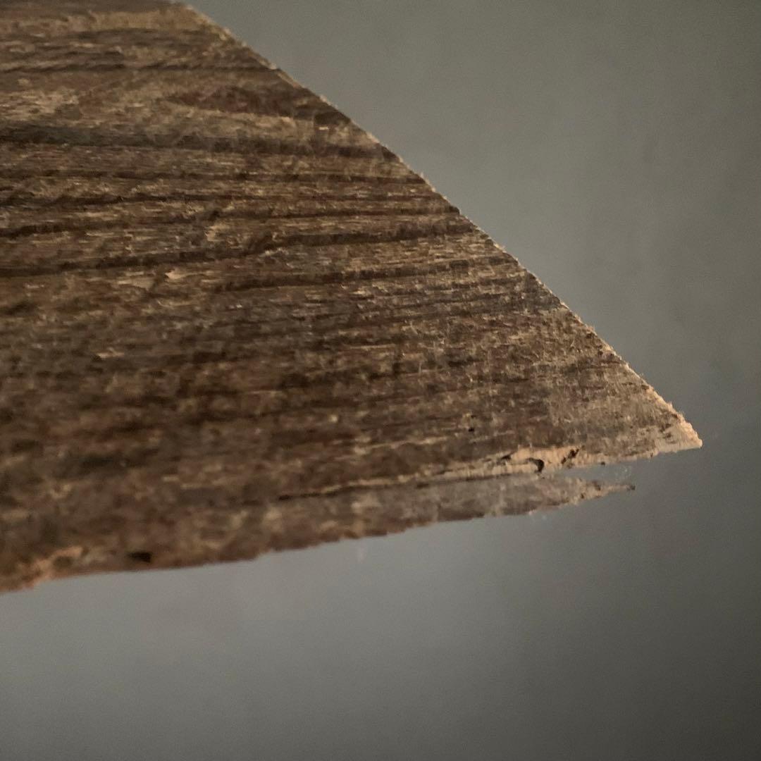 枯れ板 松の 古材 敷板 徳利と盃をのせて独酌の盆として 古道具 アンティーク