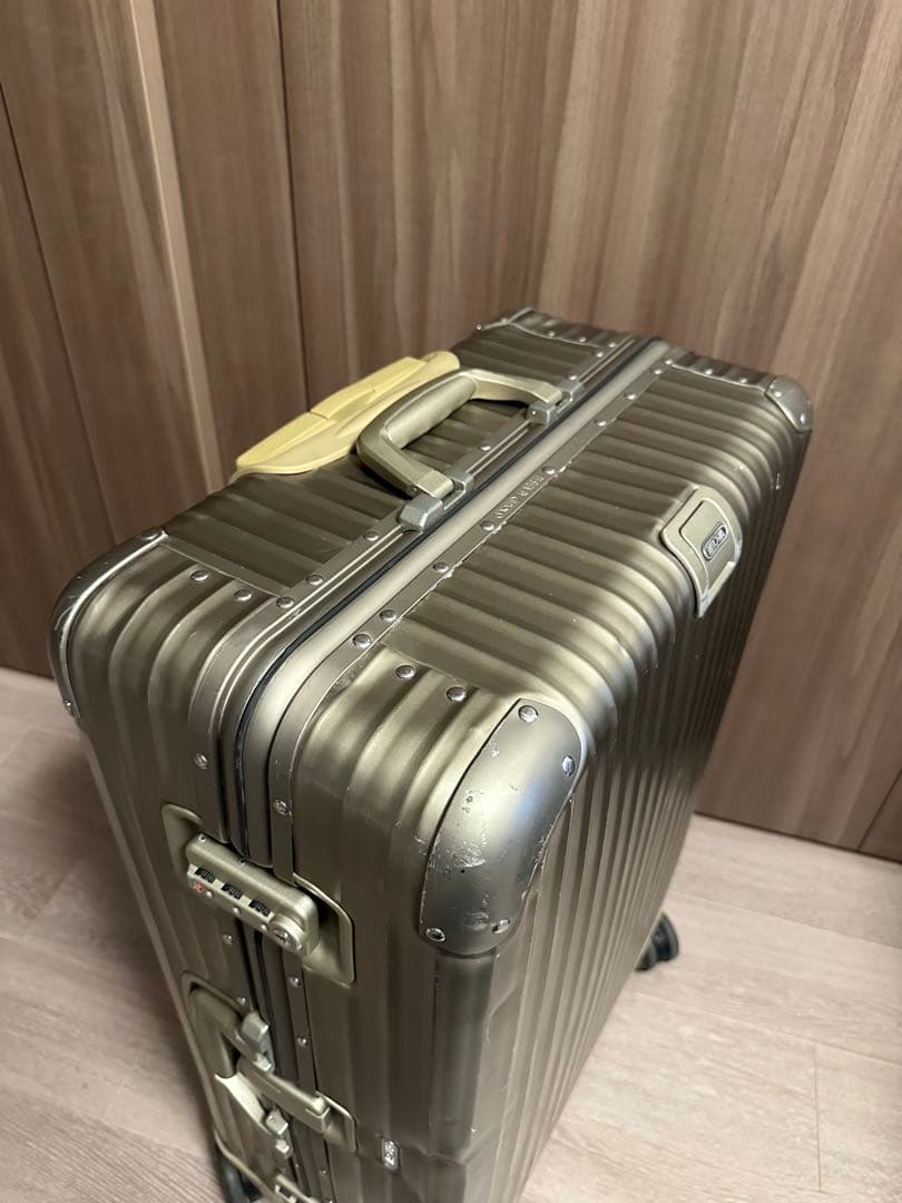 【RIMOWA】リモワ トパーズ　61L キャリーケース