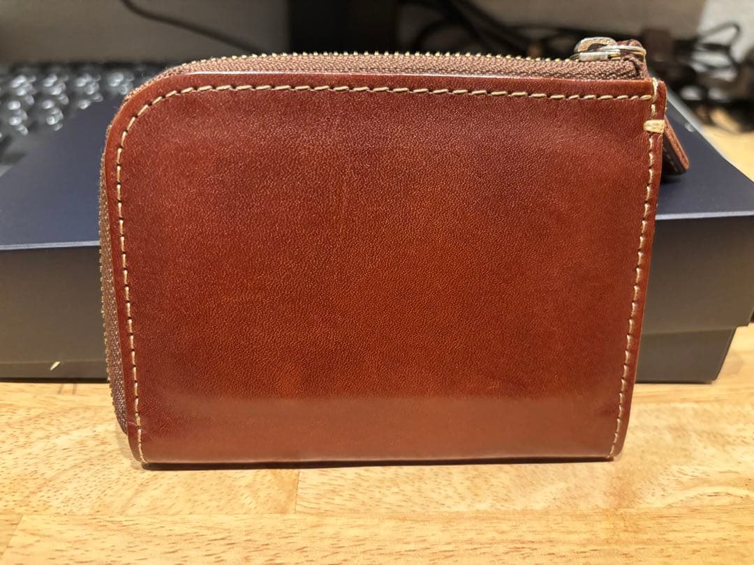 土屋鞄　ディアリオ ハンディLファスナー　ブラウン