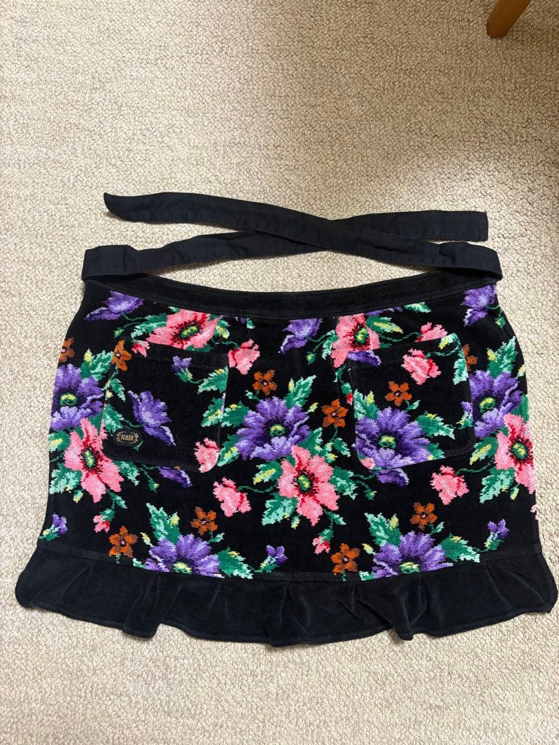 FEILER　フェイラー　カフェエプロン　花柄　シュニール織り　黒　前掛け