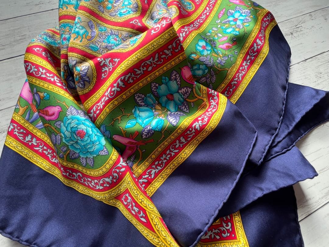 極美品✨エルメス HERMES カレ90 QALAMDAN タグ付