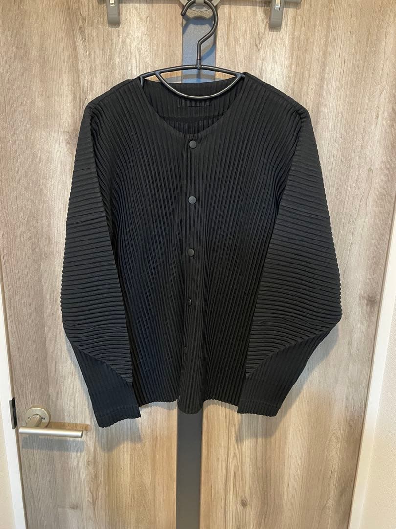 プリーツカーディガン　オムプリッセイッセイミヤケ　サイズ2 黒