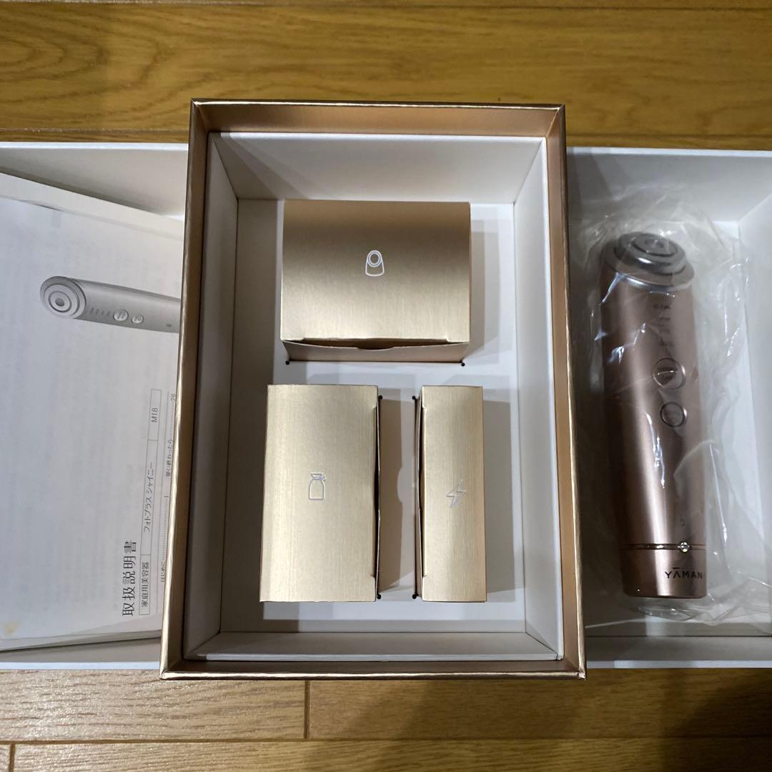 YA-MAN 美顔器 フォトプラスシャイニー　M18