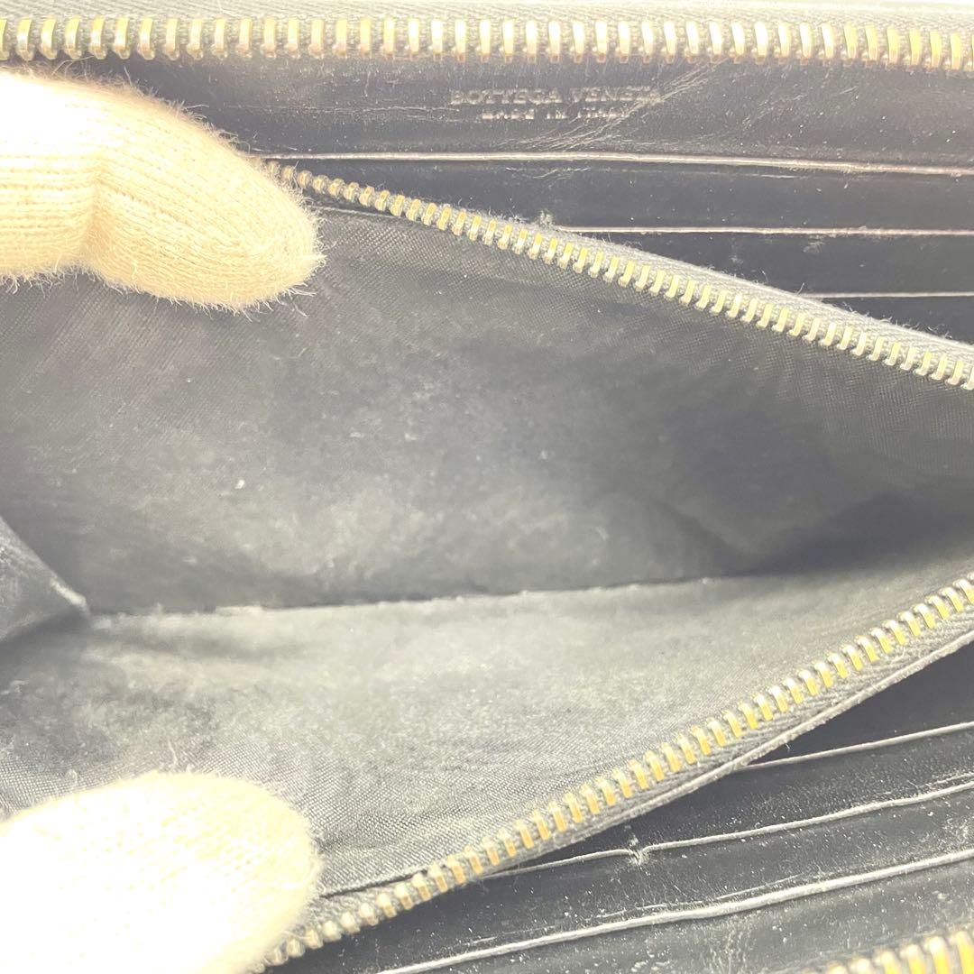美品　ボッテガヴェネタ　イントレチャート　長財布　ラウンドファスナー　ブラック
