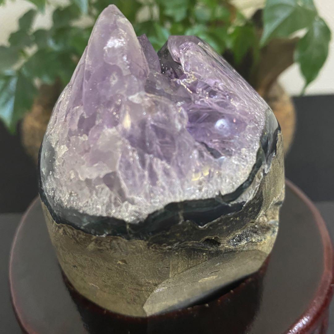 濃紫の煌めきウルグアイ産☆レインボーアメジストクラスター パワーストーンA244