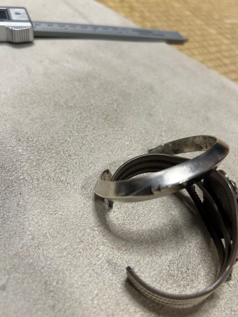 インディアンジュエリー　ダリルビゲイ　バングル