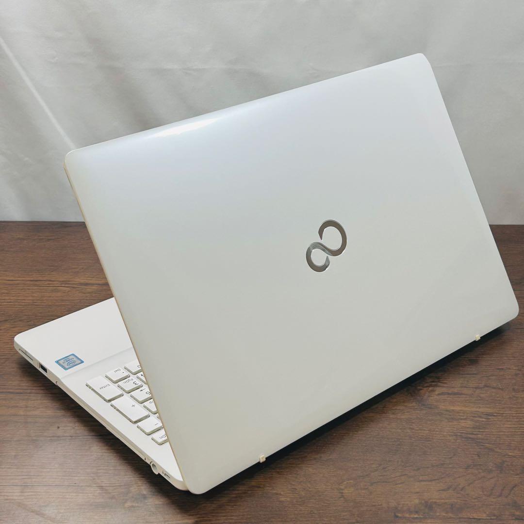 メモリ32GB/SSD512GB 高性能i7 ノートパソコン Windows11