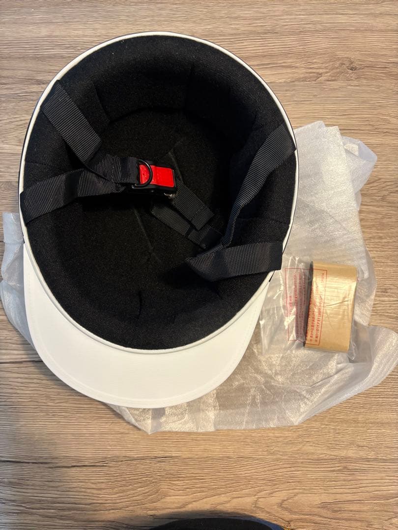 新品、未使用品 半キャ、半帽 富士日章 黒金 中央部文字入れ無料（金文字）