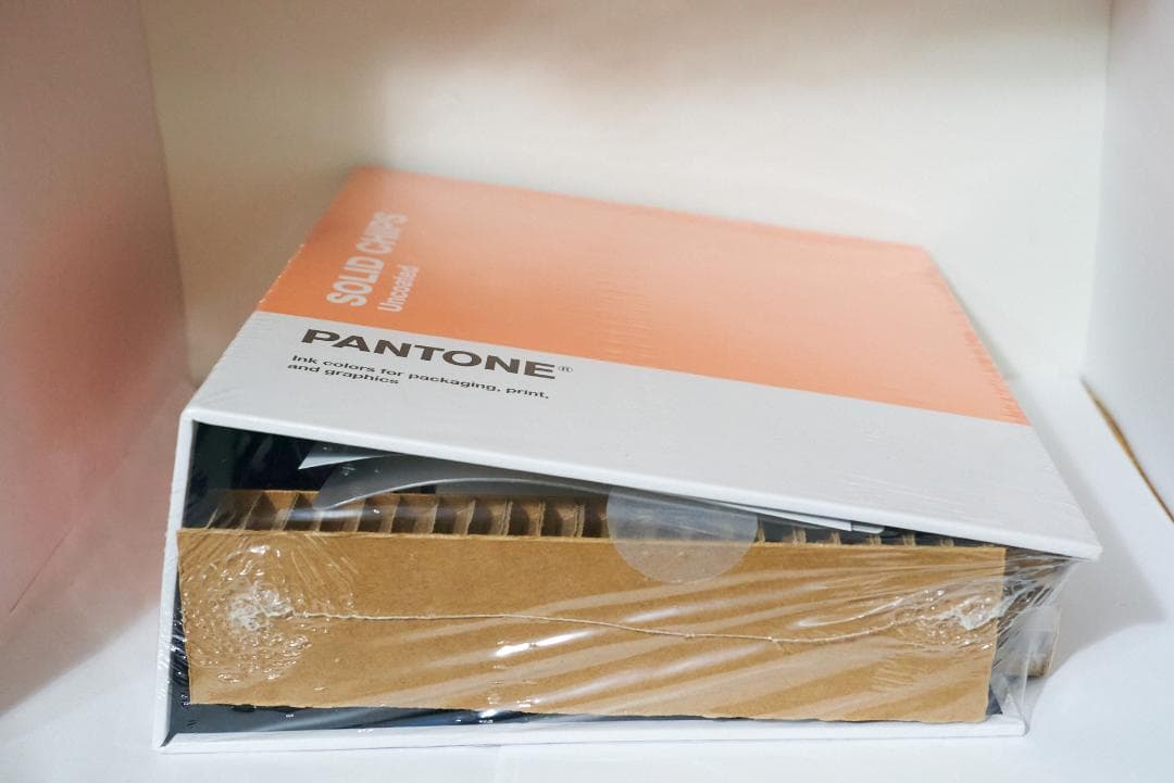 【未開封】Pantone Solid Chips Uncoated