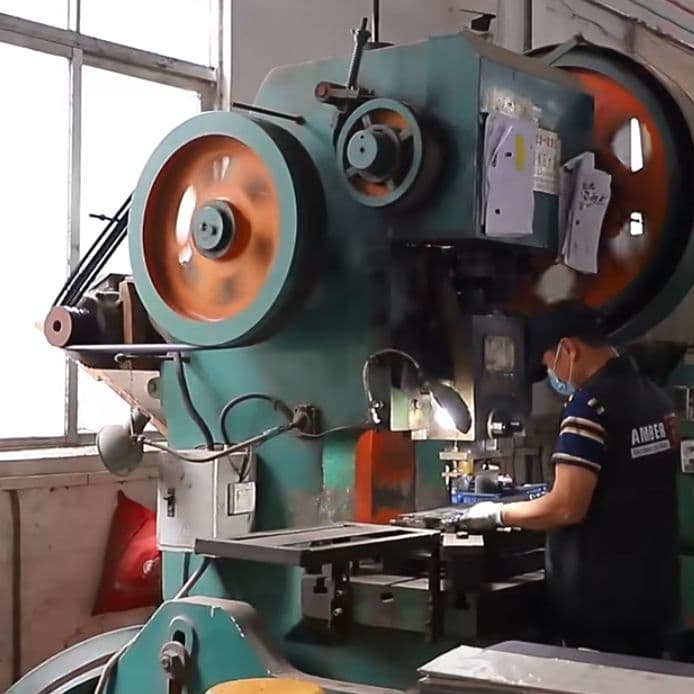 《新作》刺身　包丁　VG10　73層　ダマスカス　筋引き　両刃　柳　包丁