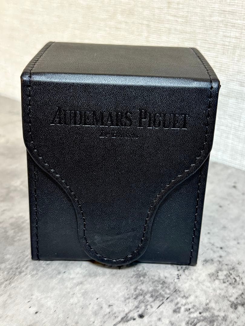 Audemars Piguet 時計ケース 黒