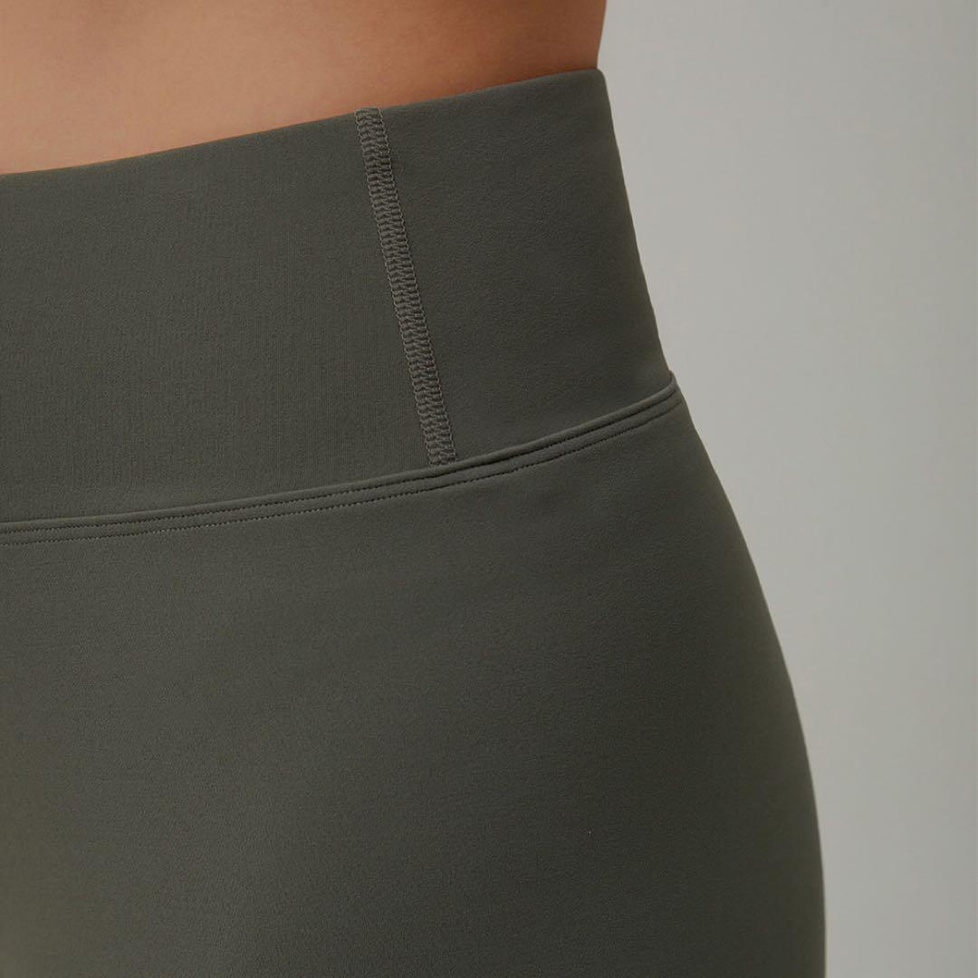 アンダール　セミワイドレギンス　andar ロング　M　ハッシュドグレイ