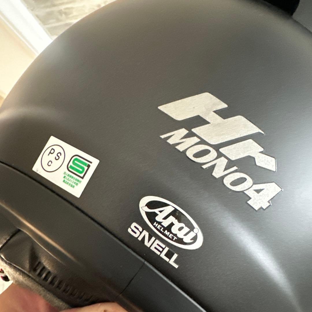 ARAI ヘルメット　純正シールド？付き