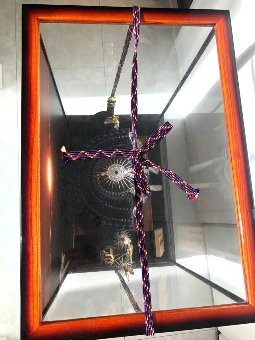 五月人形兜飾り ガラスケース入り　オルゴール付き