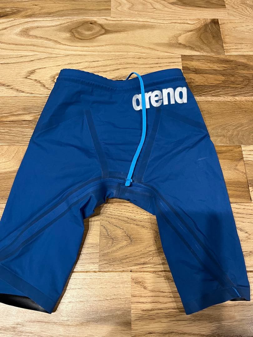 アリーナ高速水着アクアフォースストームSSSサイズ