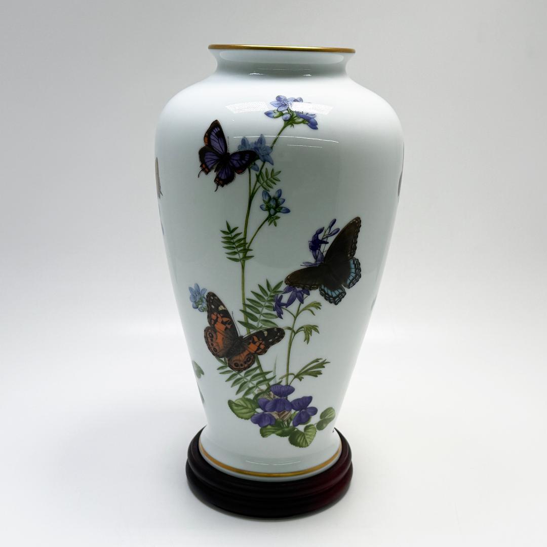 美品 フランクリンポーセリン 牧場の蝶 花瓶
