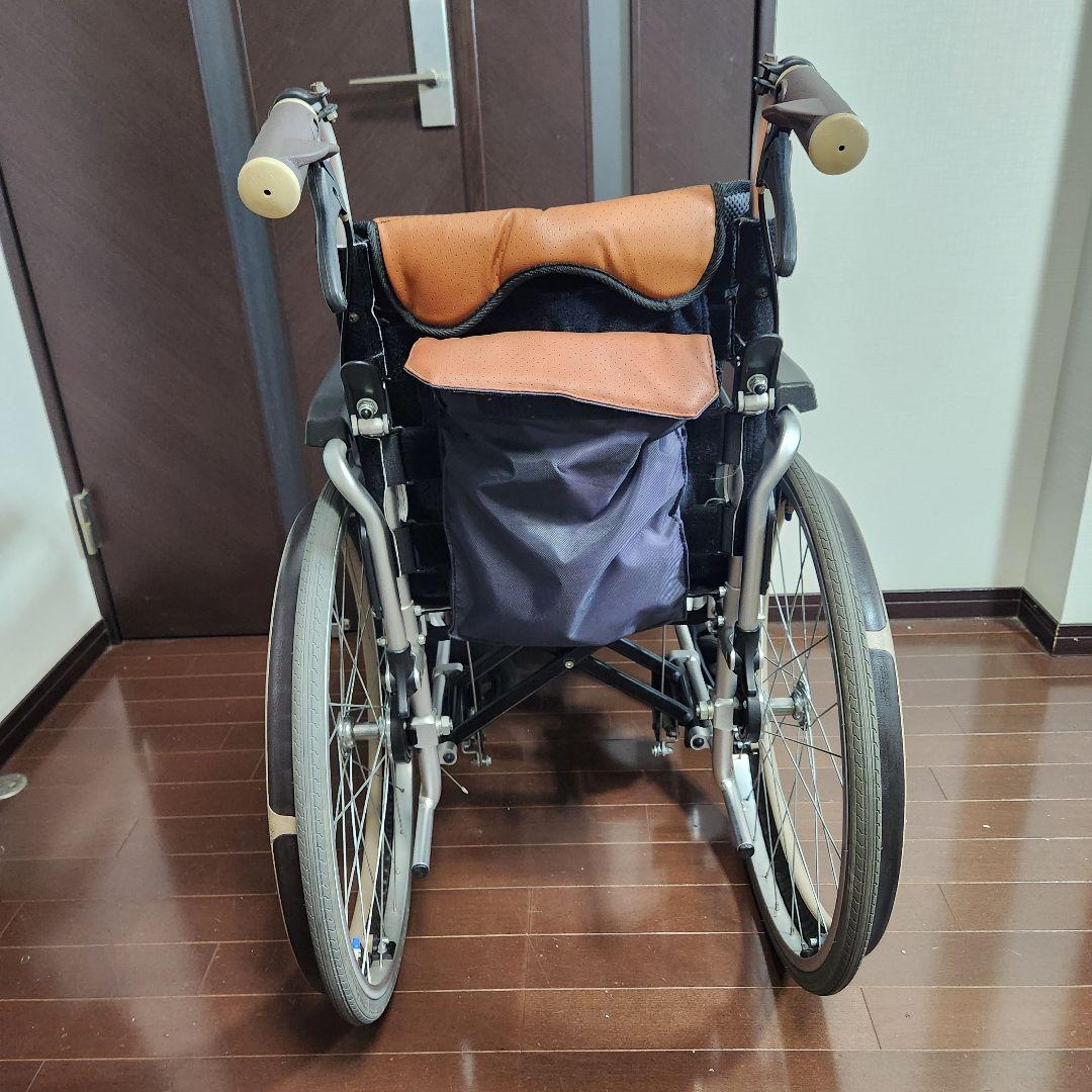 【送料無料】Miki　とまっティシリーズ　車椅子　SKT-400B
