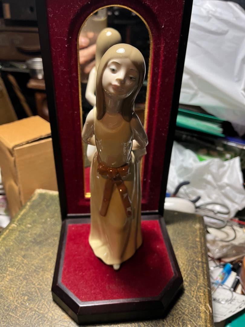 リヤドロ人形、L L.ADRO、1978、5006公式人形、バックミラー付き