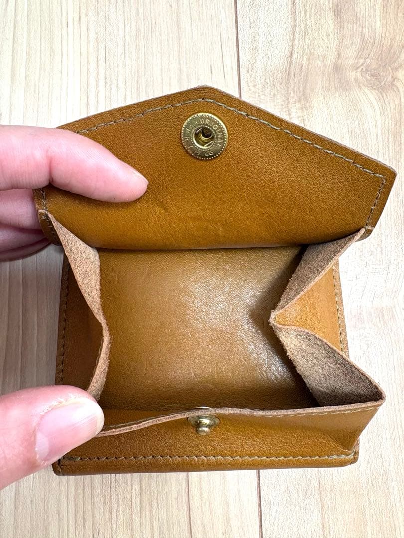 イルビゾンテ 二つ折り財布　ミニ財布